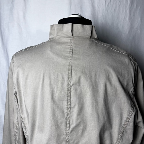 Eileen Fisher | Beige Ruffle Collar Utility Jacket, Large Petite - Picture 9 of 12